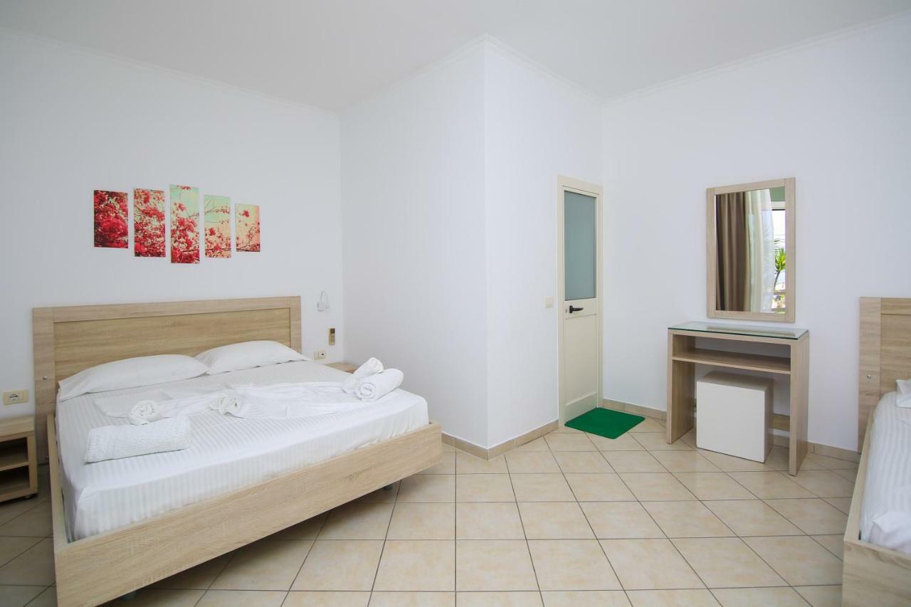 Hotel Jon Дермі Екстер'єр фото